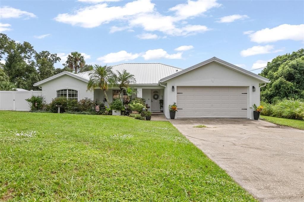 Attached, Backyard, Exterior, Facade, Ranch