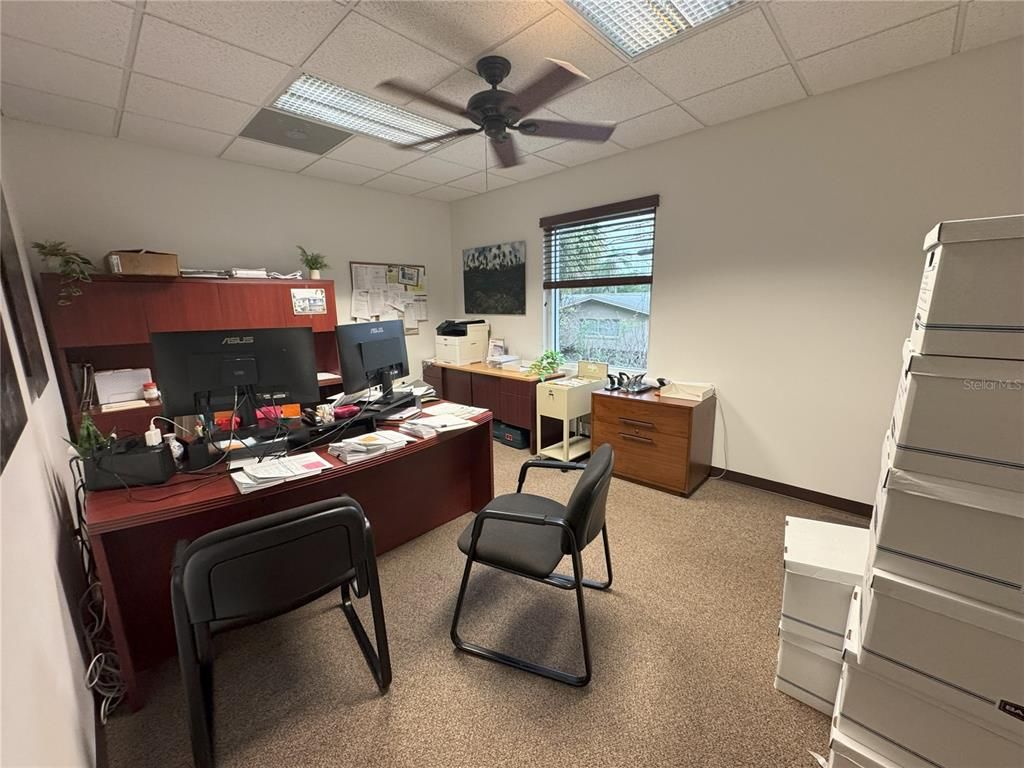 Home Office, Interior
