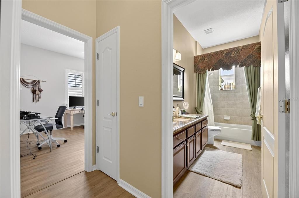 Bathroom, Home Office, Interior, Wood Texture Flooring