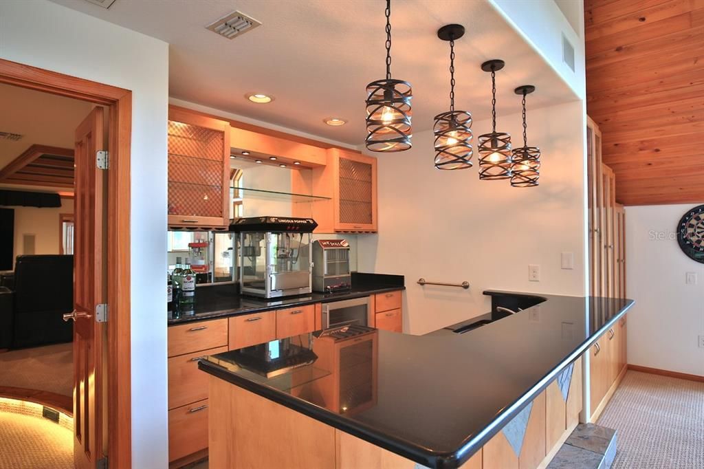 Interior, Kitchen, Pendant Lights, Recessed Lighting