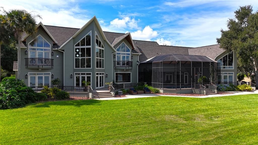 Backyard, Exterior, Facade, Farmhouse