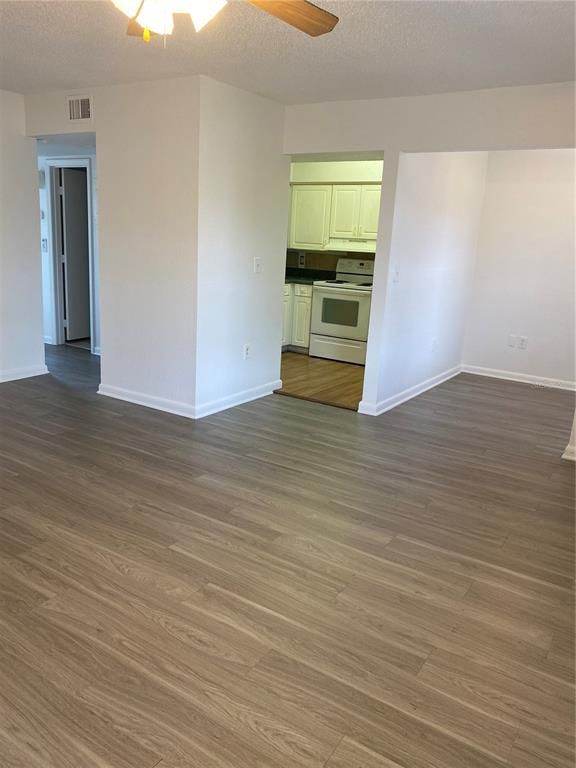Empty room, Interior, Kitchen, Wood Texture Flooring