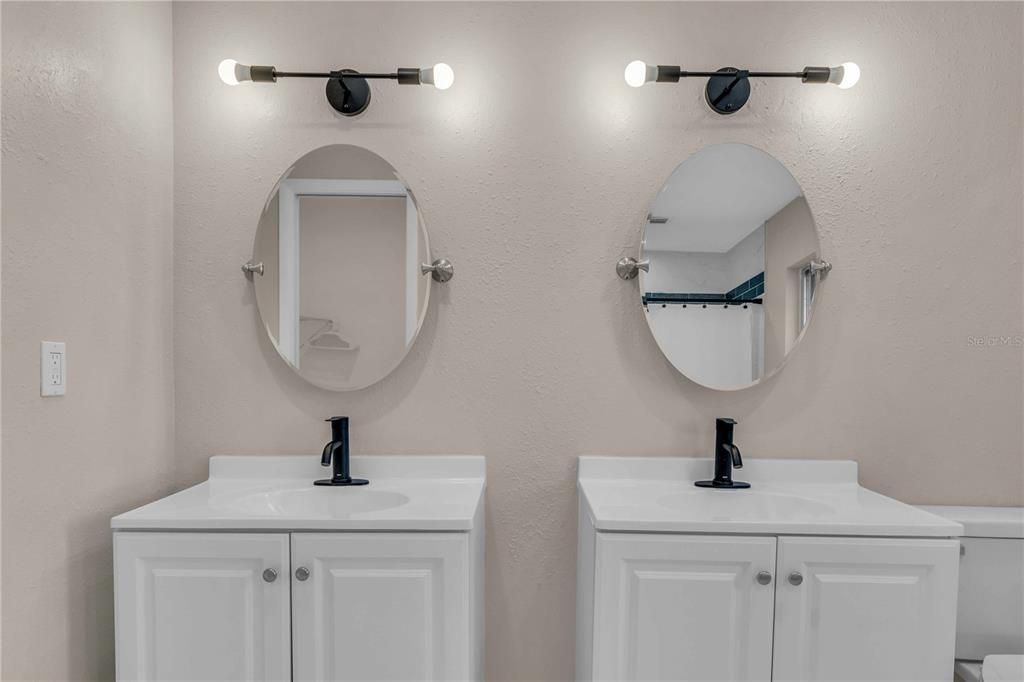 Bathroom, Dual Sink Vanities, Interior