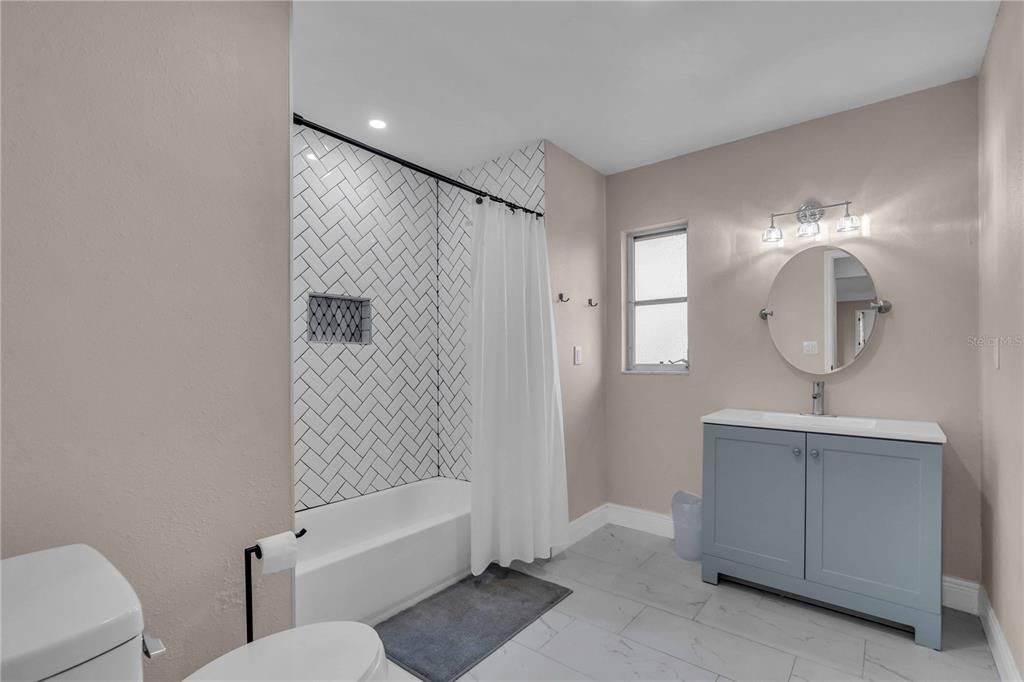 Bathroom, Interior, Marble, Recessed Lighting