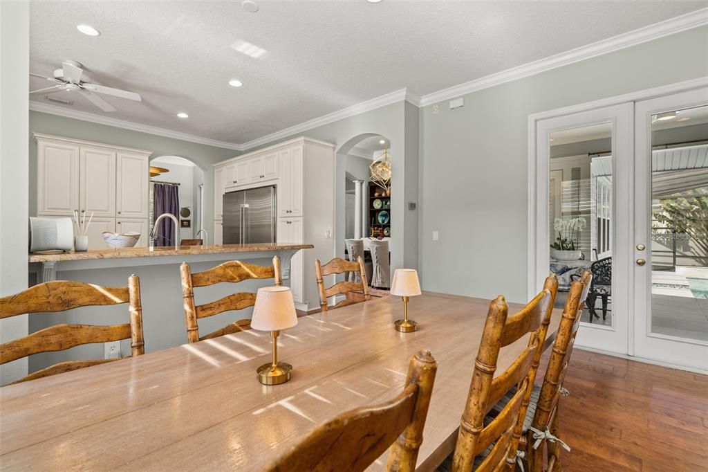 Dining room, Interior, Kitchen, Recessed Lighting, Wood Texture Flooring