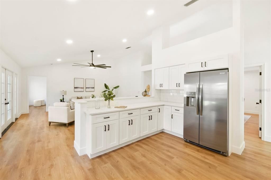 Interior, Kitchen, Living room, Pendant Lights, Recessed Lighting, Stainless Steel Appliances, Wood Texture Flooring