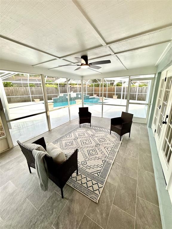 Interior, Pool, Sun Room