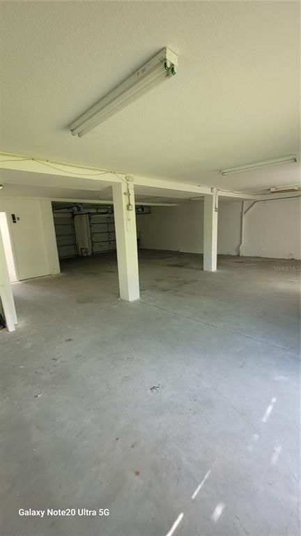 Garage, Interior