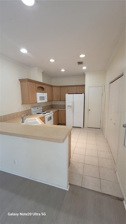 Interior, Kitchen, Recessed Lighting