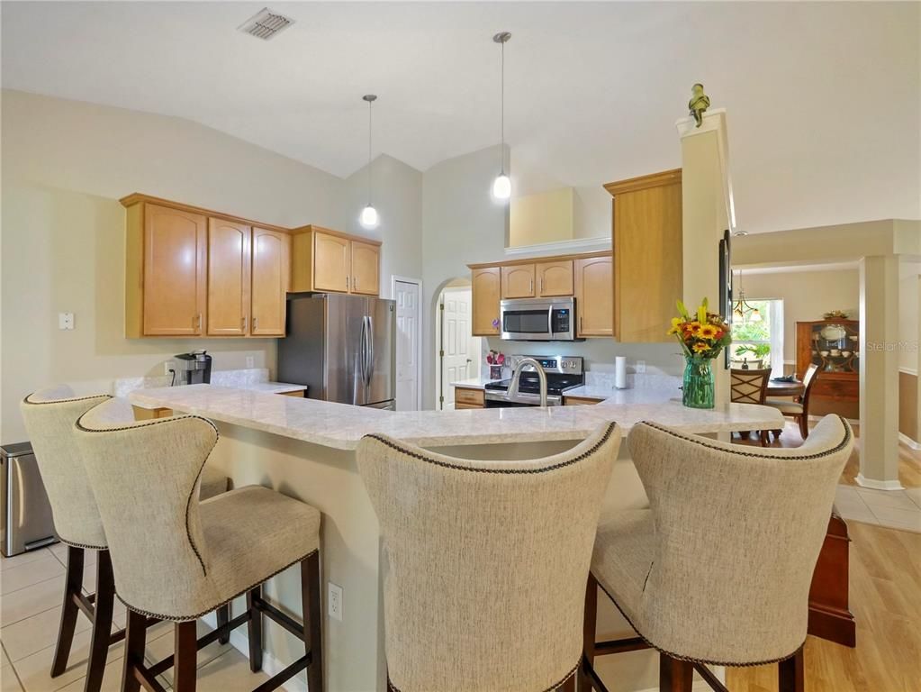 Dining room, Interior, Kitchen, Pendant Lights, Wood Texture Flooring