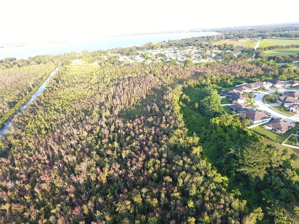 Exterior, Drone