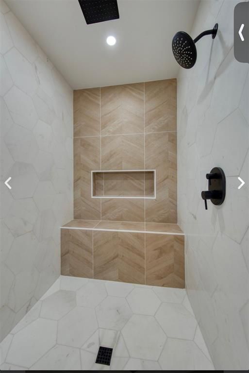 Bathroom, Interior, Marble Walls, Recessed Lighting