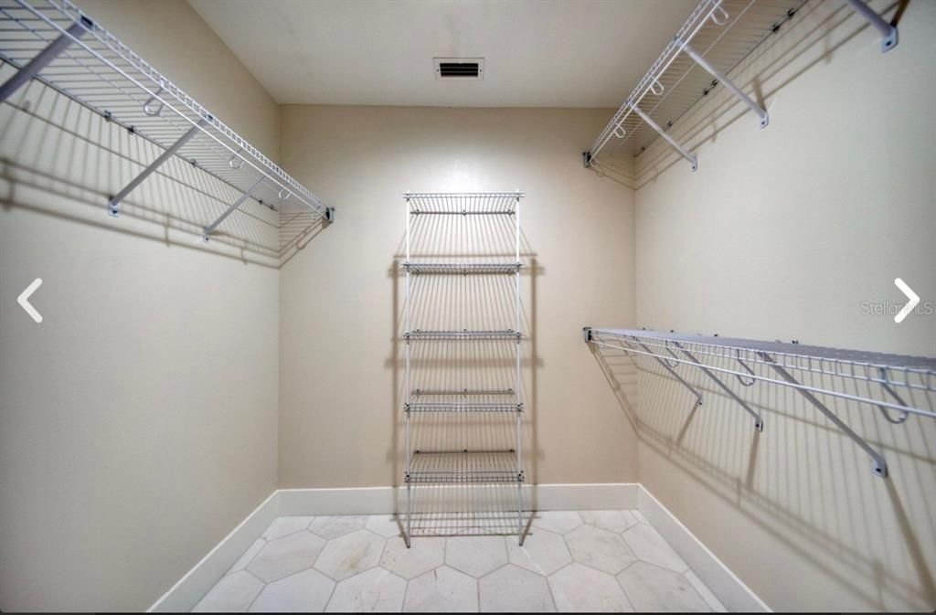 Interior, Walk-in Closets