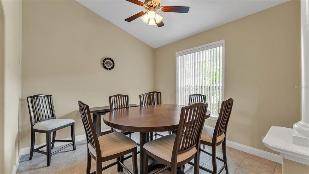 Dining room, Interior