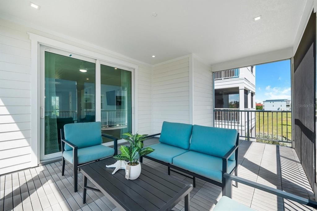 Exterior, Recessed Lighting