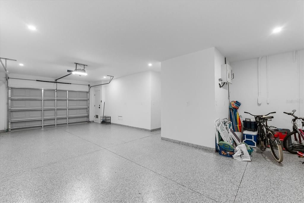 Garage, Interior, Recessed Lighting