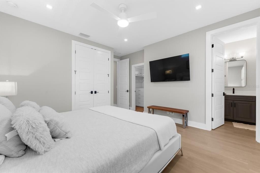 Bedroom, Interior, Recessed Lighting, Wood Texture Flooring