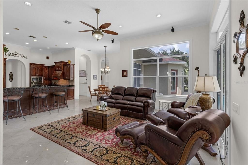 Chandelier, Dining room, Interior, Kitchen, Living room, Recessed Lighting