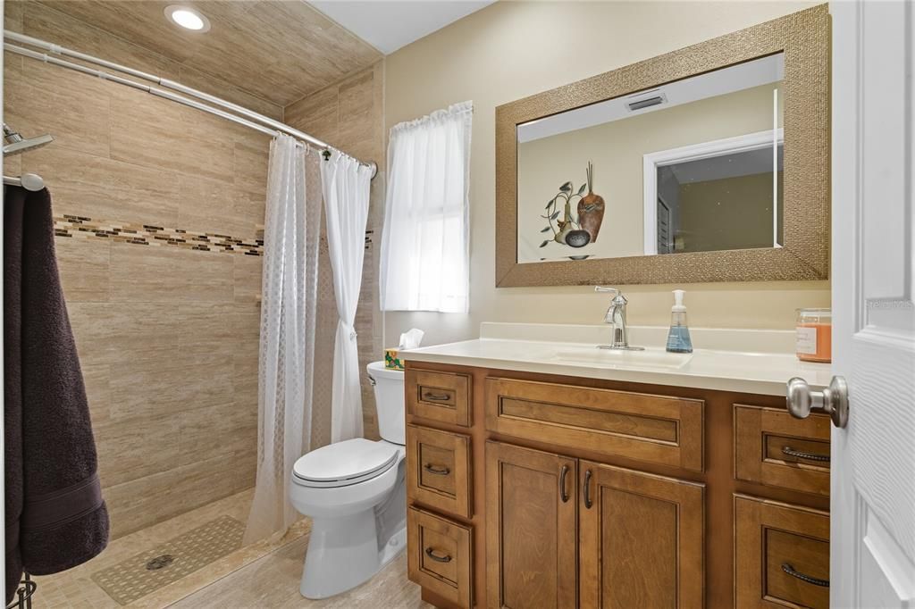 Bathroom, Interior, Recessed Lighting