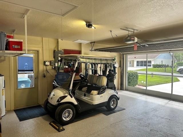 Garage, Interior