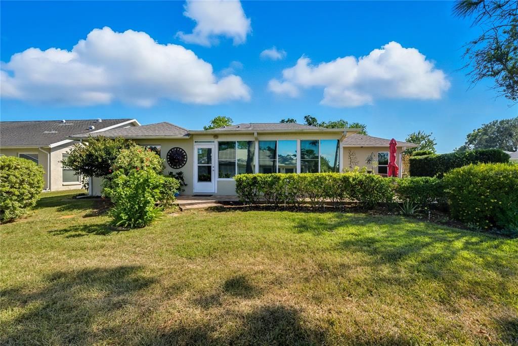 Backyard, Exterior, Facade, Ranch