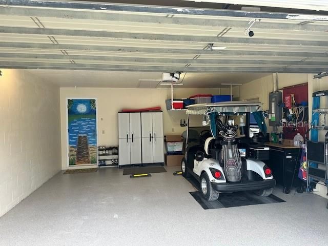 Garage, Interior