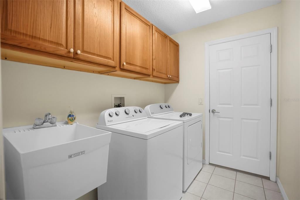 Interior, Washer