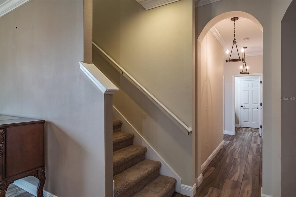 Interior, Pendant Lights, Wood Texture Flooring