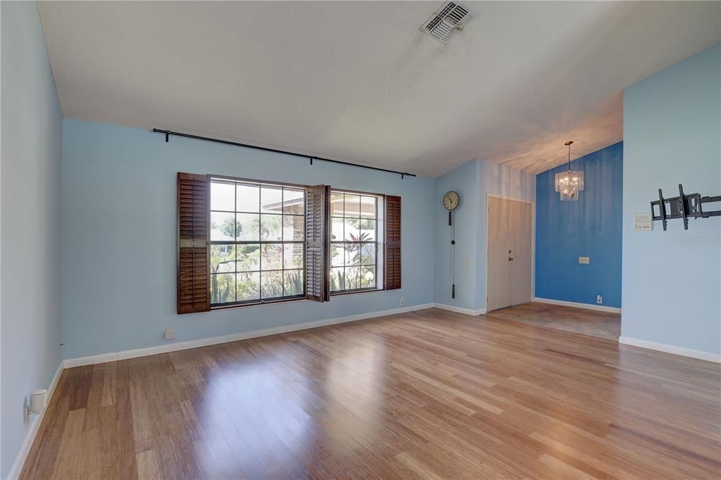 Chandelier, Empty room, Interior, Wood Texture Flooring