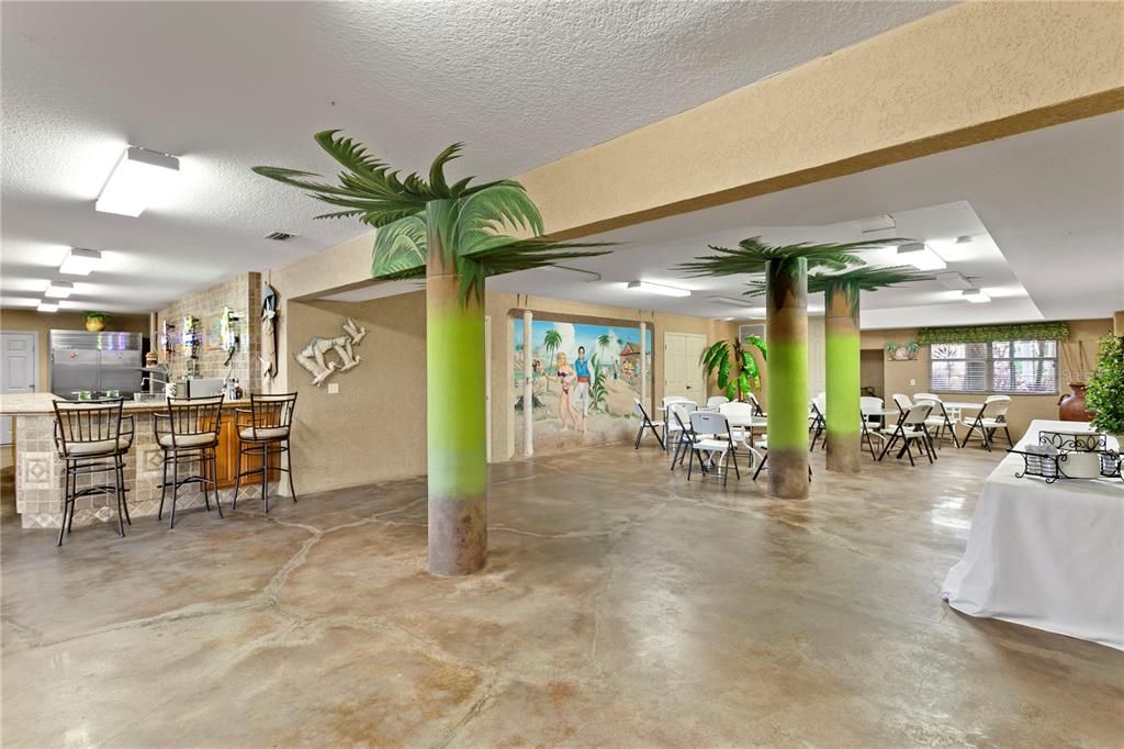 Dining room, Interior