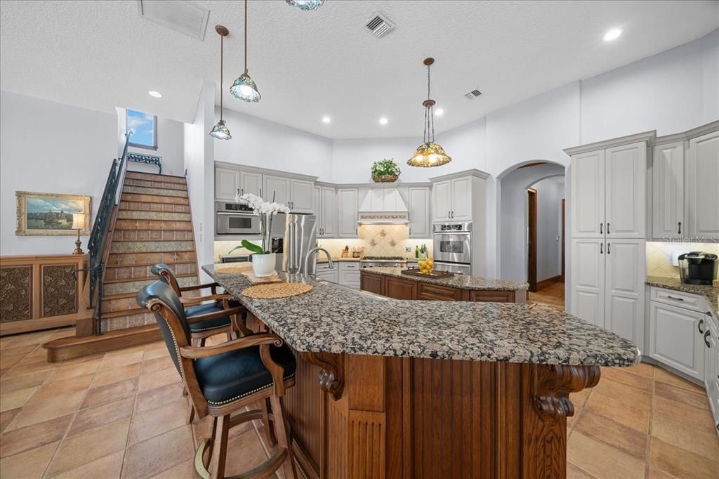 Interior, Kitchen, Pendant Lights, Recessed Lighting, Stainless Steel Appliances