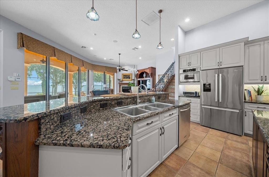 Interior, Kitchen, Pendant Lights, Recessed Lighting, Stainless Steel Appliances