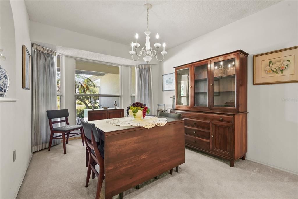 Chandelier, Dining room, Interior