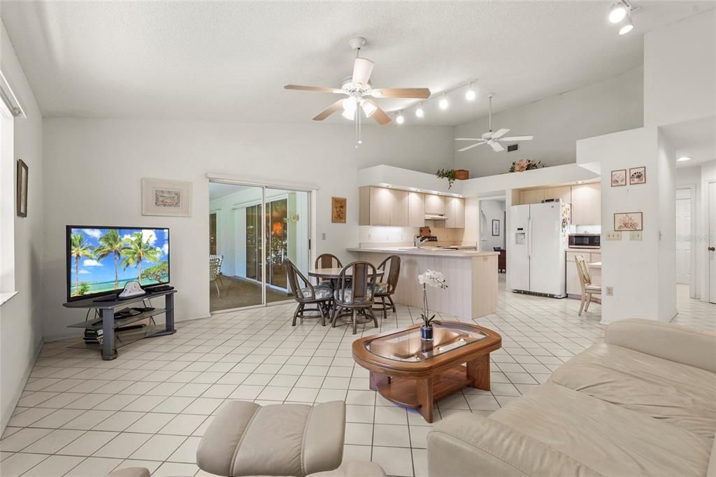 Dining room, Interior, Kitchen, Living room, Recessed Lighting