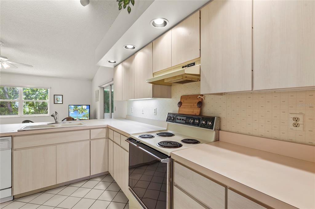 Interior, Kitchen, Recessed Lighting