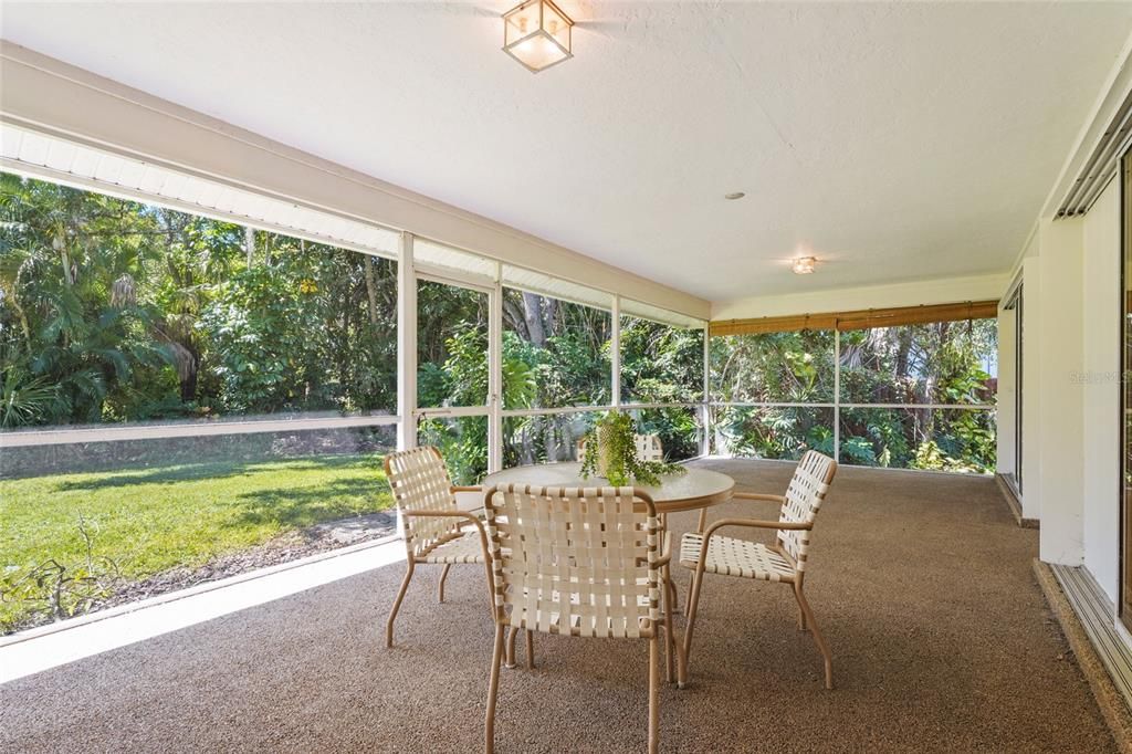 Dining room, Interior, Sun Room