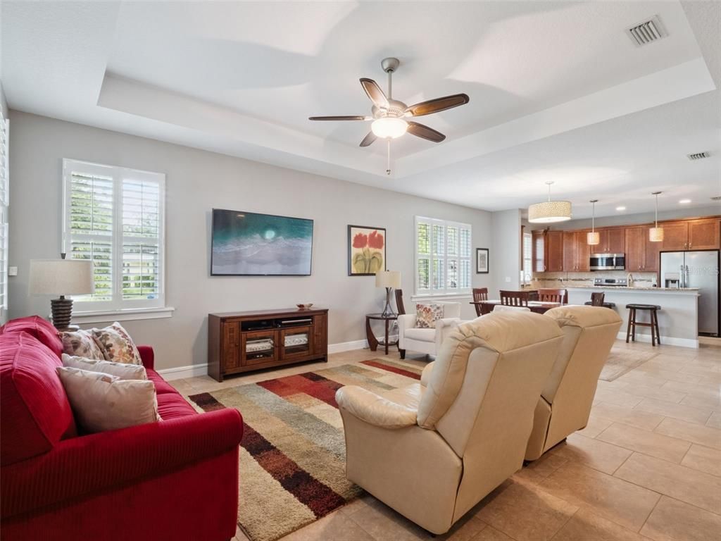 Interior, Kitchen, Living room, Pendant Lights, Recessed Lighting, Stainless Steel Appliances