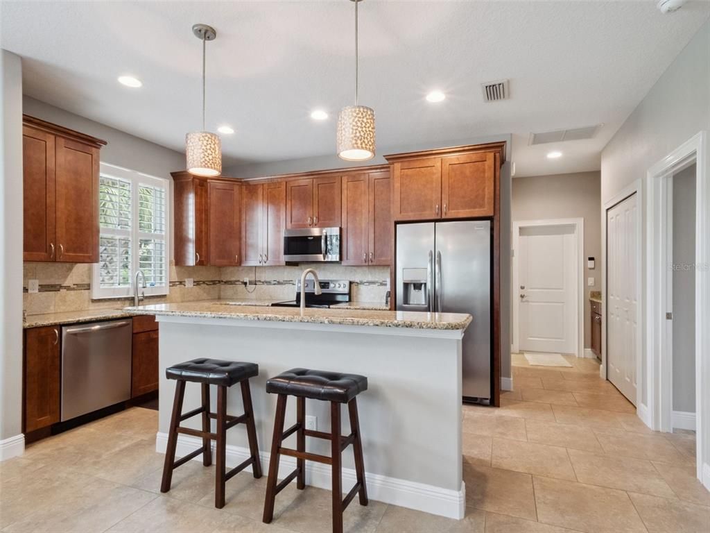 Interior, Kitchen, Pendant Lights, Recessed Lighting, Stainless Steel Appliances
