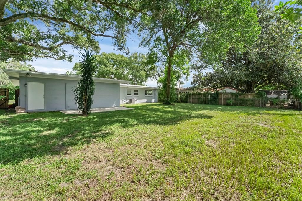 Backyard, Exterior