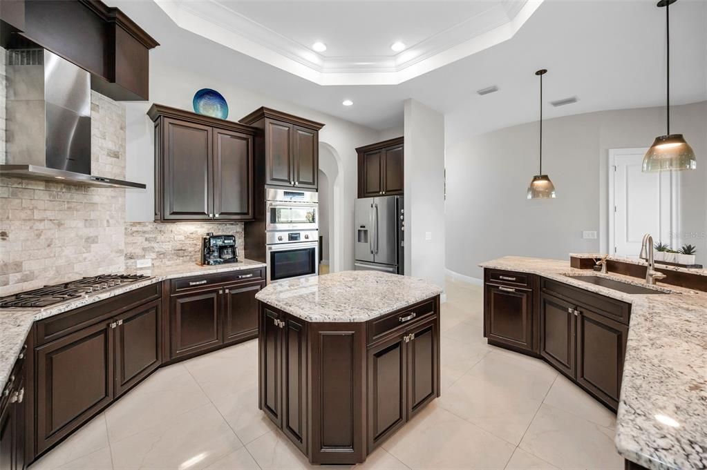 Interior, Kitchen, Pendant Lights, Recessed Lighting, Stainless Steel Appliances