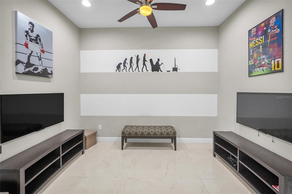 Interior, Recessed Lighting