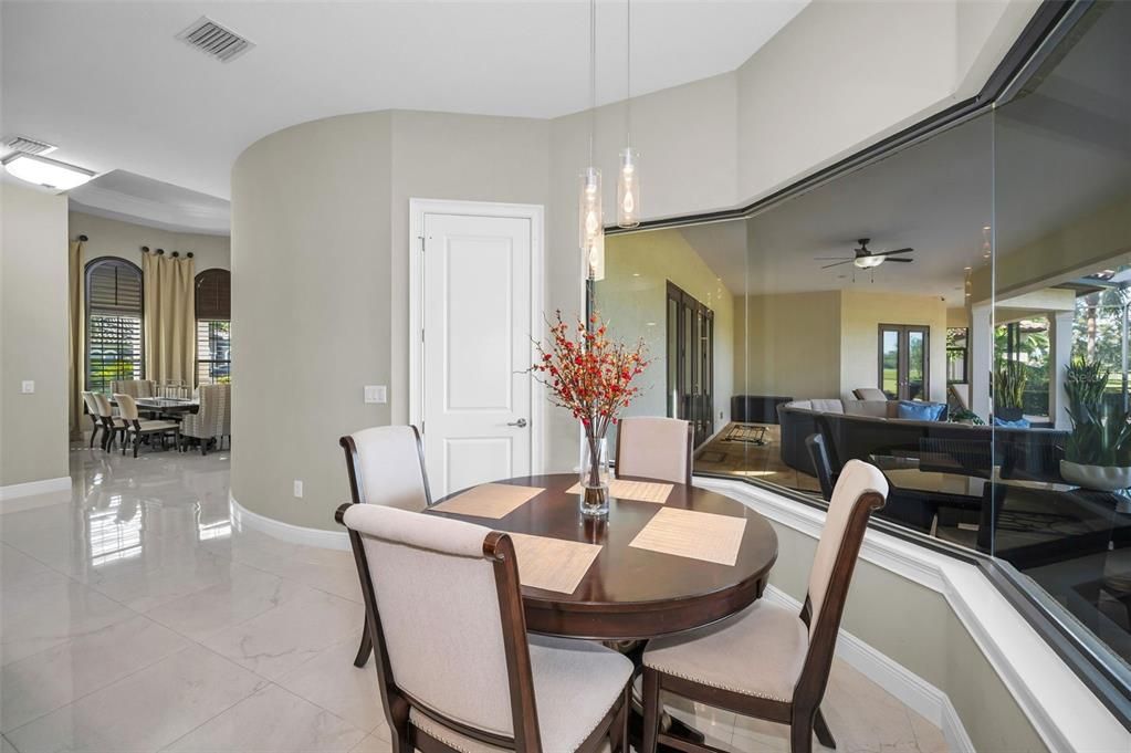 Dining room, Interior, Living room, Marble, Pendant Lights, Recessed Lighting