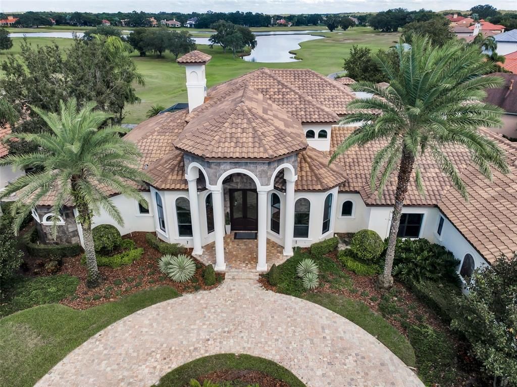 Exterior, Drone