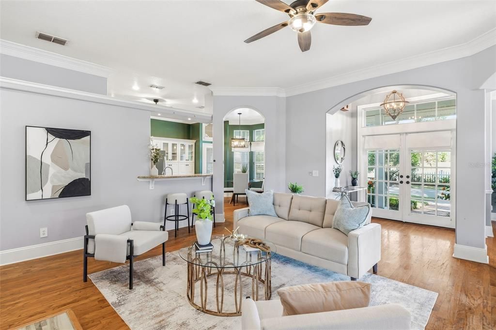 Chandelier, Interior, Living room, Recessed Lighting, Wood Texture Flooring