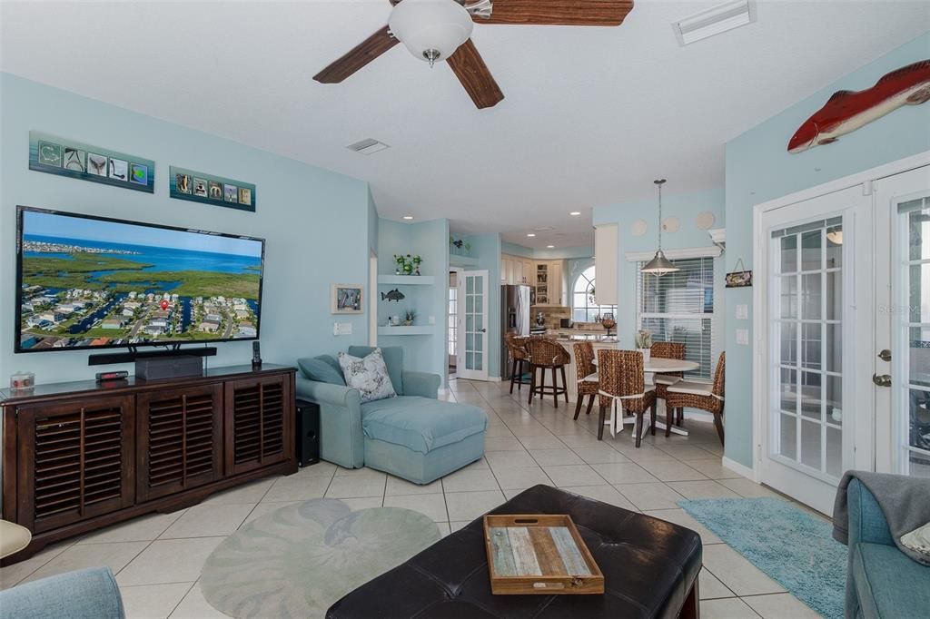 Dining room, Interior, Kitchen, Pendant Lights, Recessed Lighting