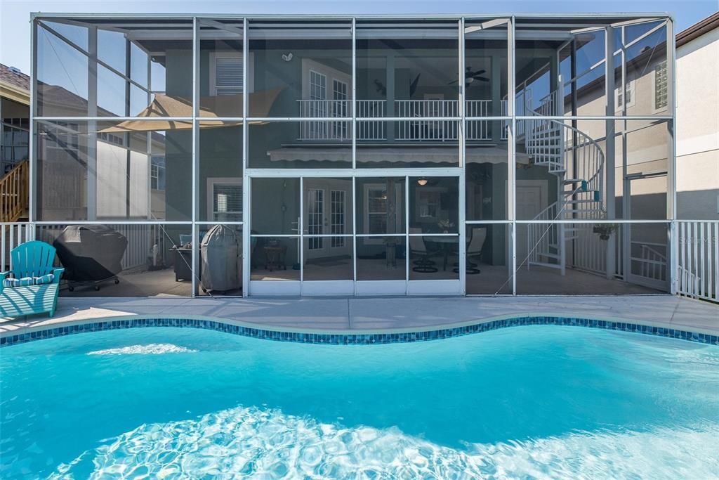Exterior, Pool
