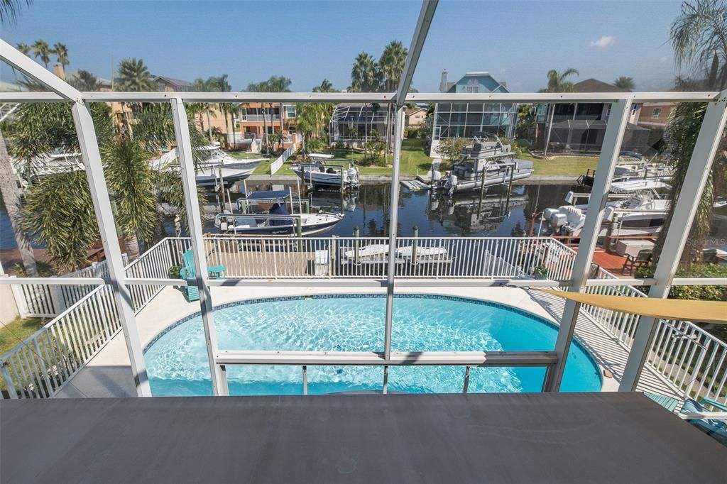 Exterior, Pool, Sun Room, Water