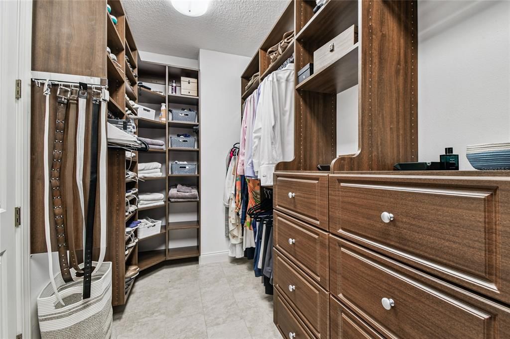 Interior, Walk-in Closets