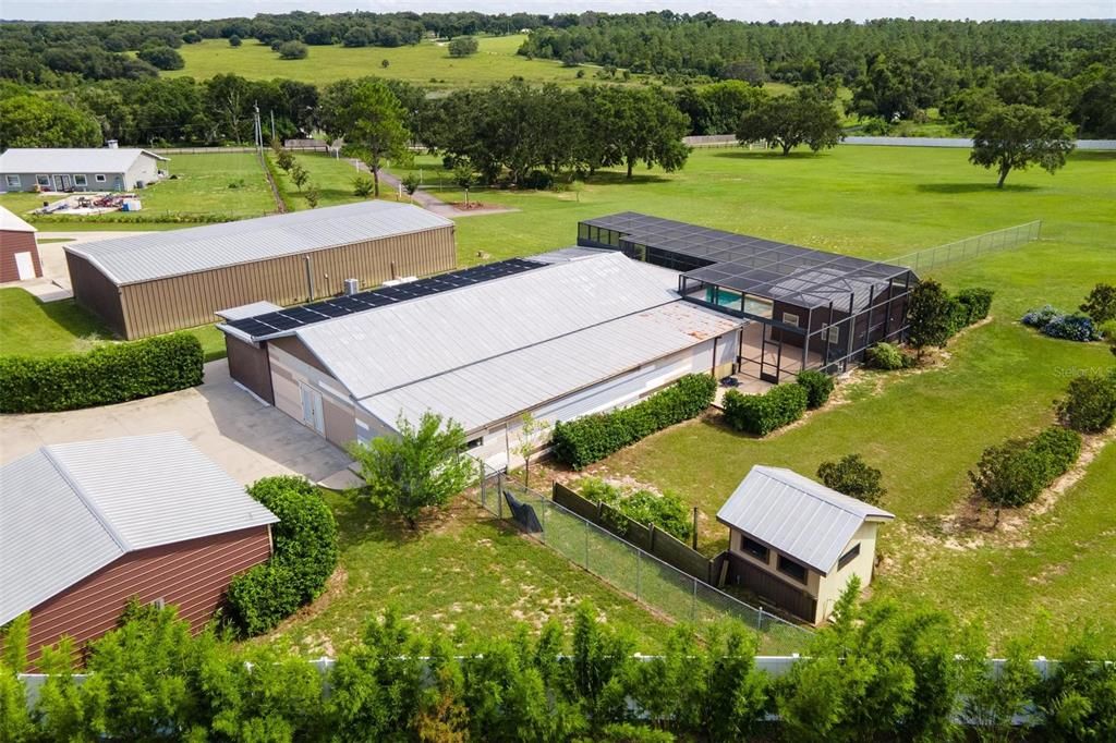 Exterior, Drone