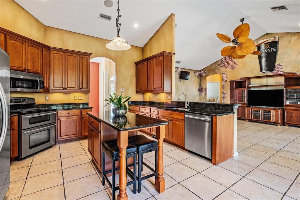 Interior, Kitchen, Pendant Lights, Recessed Lighting, Stainless Steel Appliances